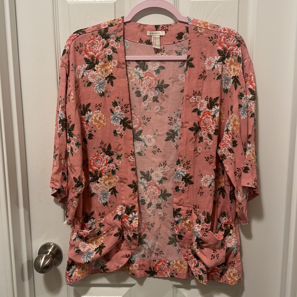FOREVER 21 floral kimono